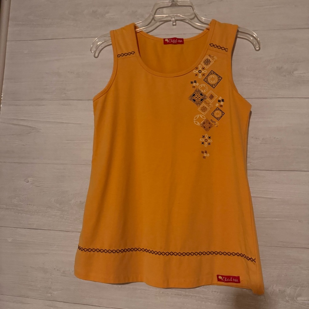 Khanh Ha Women’s Tank Top XXL (more Like XL)